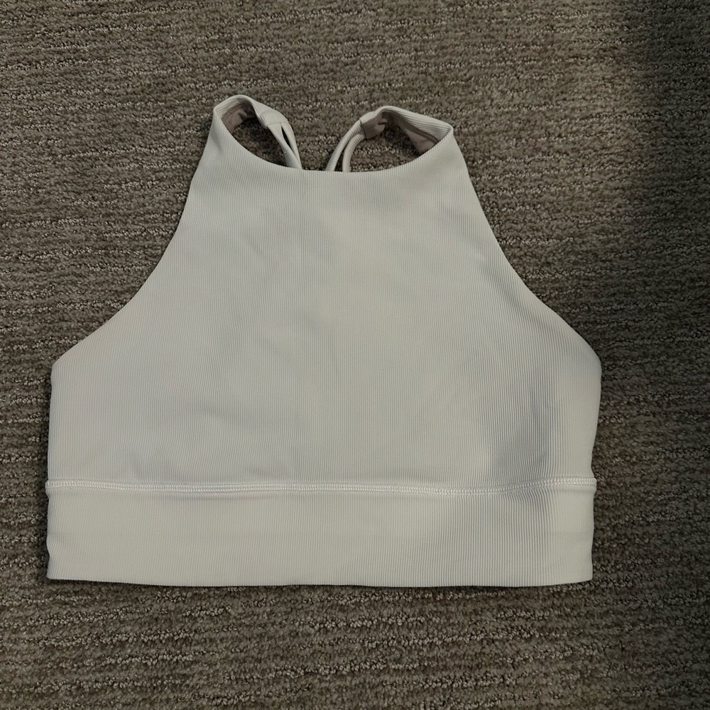 Lululemon white sports bra size 8 !